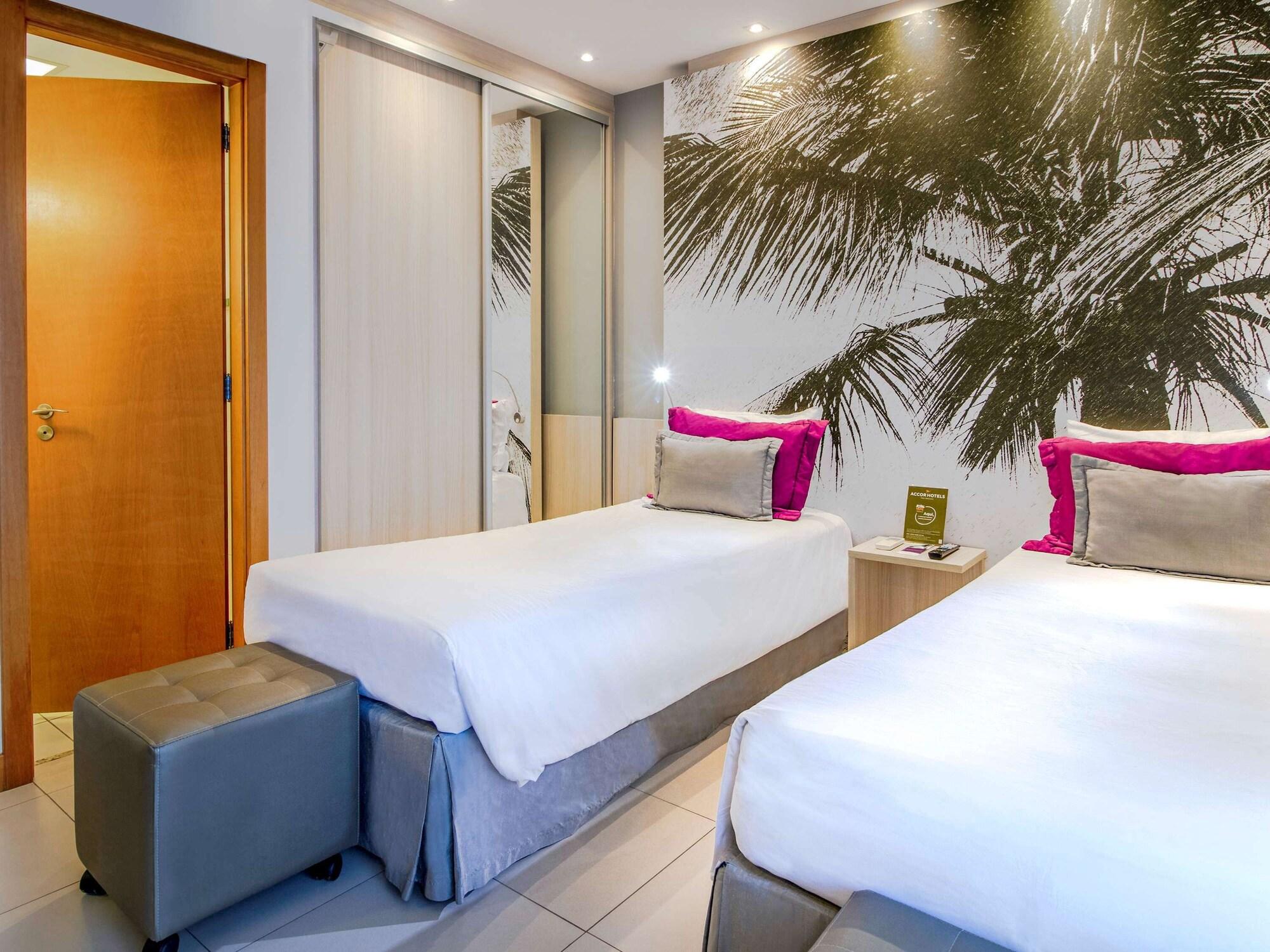 เมอร์เคียว ซัลวาดอร์ บูเลอวาร์ด Hotel ภายนอก รูปภาพ